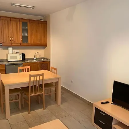 Apartamento Camarena De La Sierra * Camarena de la Sierra